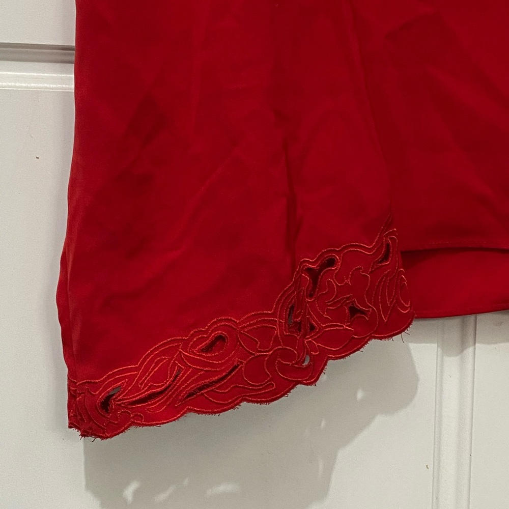 Tunic - Picture 2 of 3